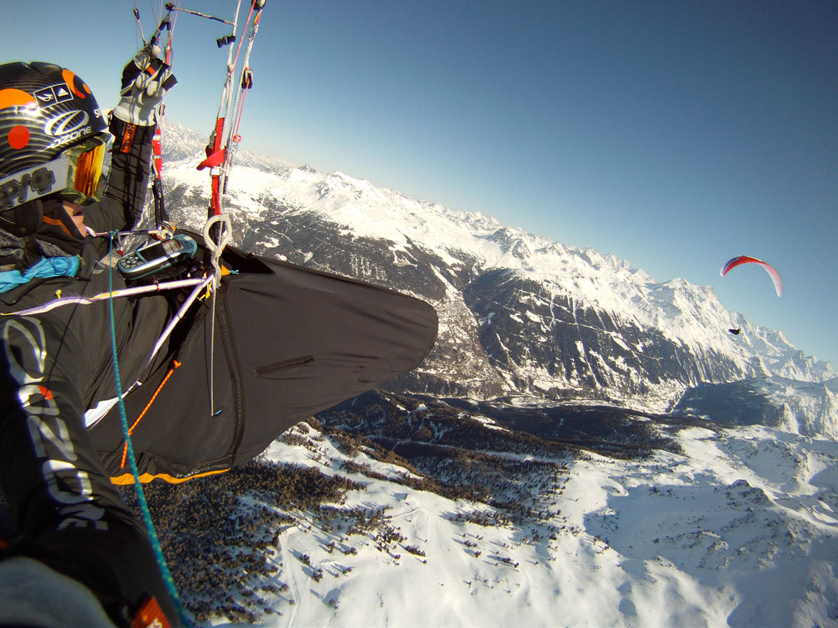 january pilot flytec winter paragliding hiver parapente
