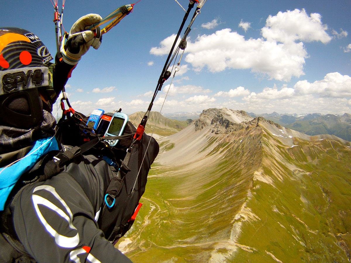 june cheminement parapente ozone