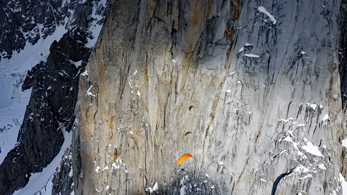 paragliding rocks mountains triton