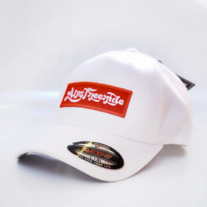 Casquette blanche neige