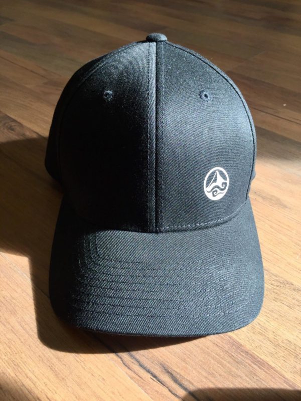 Winter cap (petit logo) – Image 4